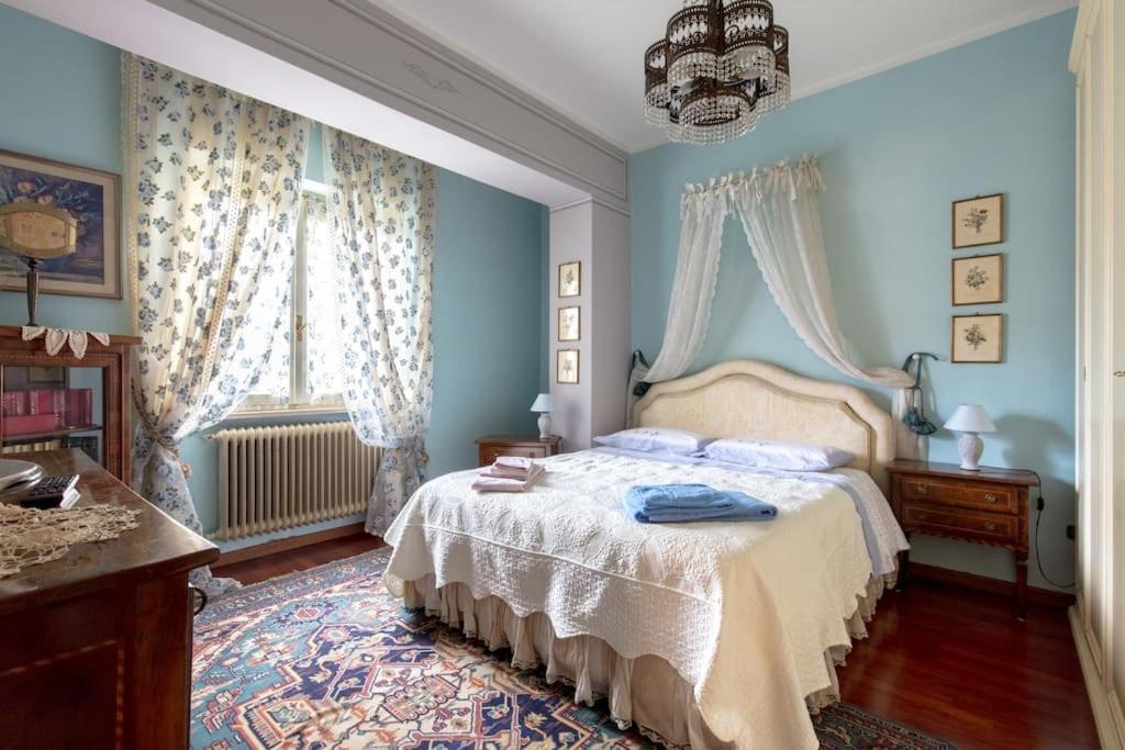Le Bouganville Apartment Ντεζεντσάνο ντελ Γκάρντα Εξωτερικό φωτογραφία